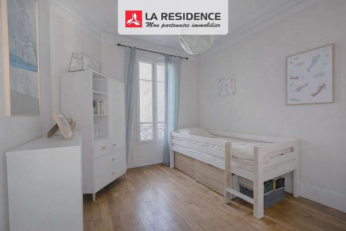 Appartement à LEVALLOIS-PERRET