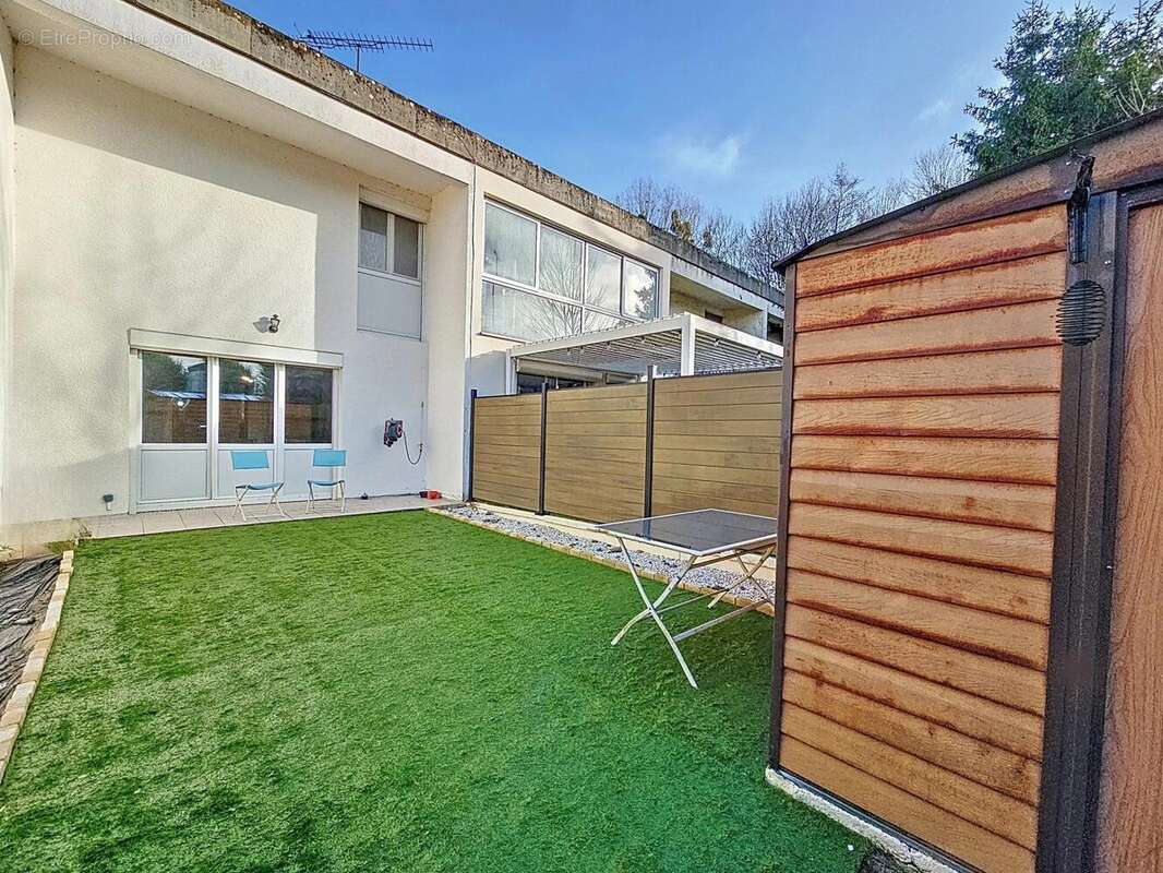 Photo 2 - Maison à LONGUEVILLE