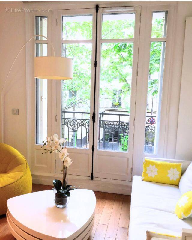Appartement à PARIS-4E