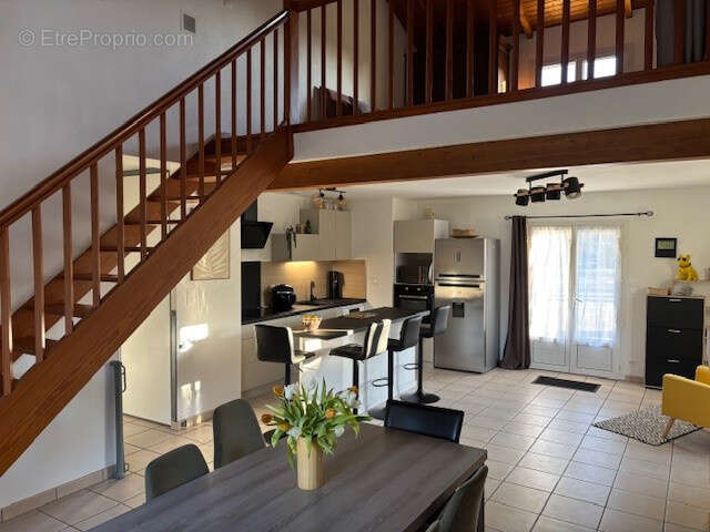 Maison à TALMONT-SAINT-HILAIRE