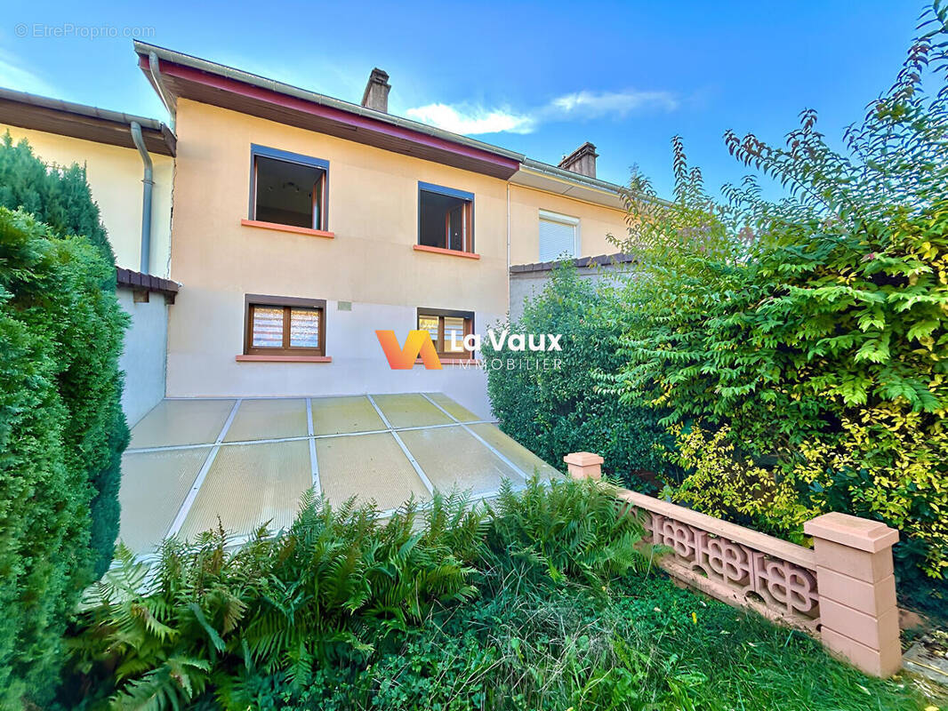 Maison à NEUVES-MAISONS