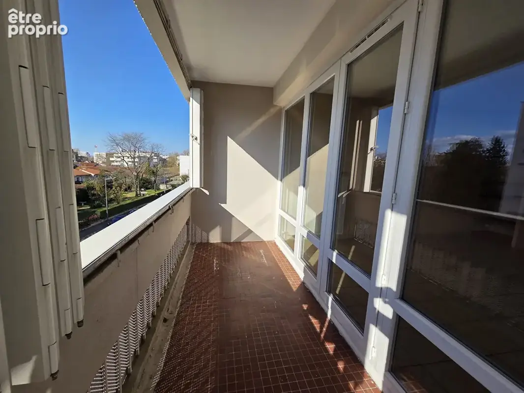 Appartement 77m² à lyon 8e arrondissement - photo 1