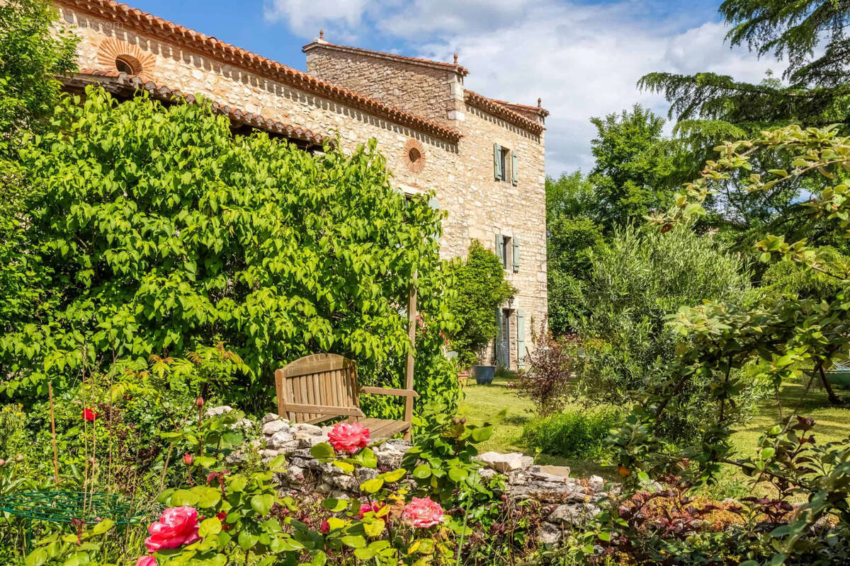Maison à CAHORS
