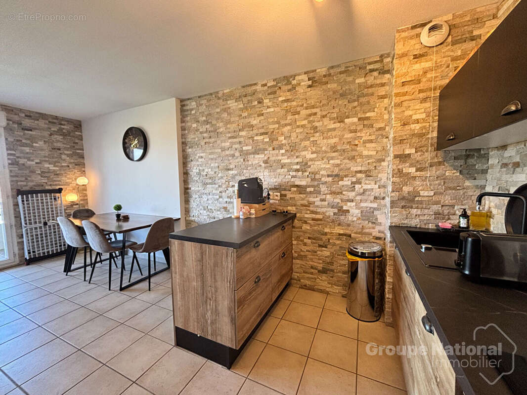 Charmant appartement 3 pièces à vendre à Miramas - La Levée - photo 4