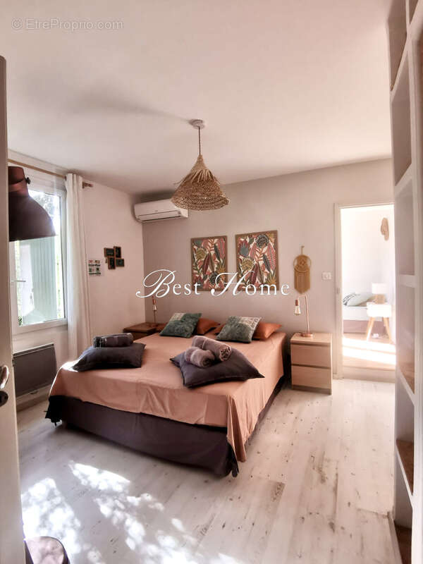 A vendre. Rare, sur les collines de Nîmes, proche du centre ville. Vente, maison de ville de type 4  avec jard - photo 8