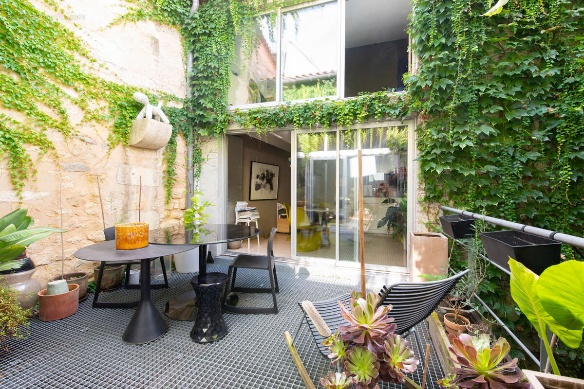 Appartement à BORDEAUX