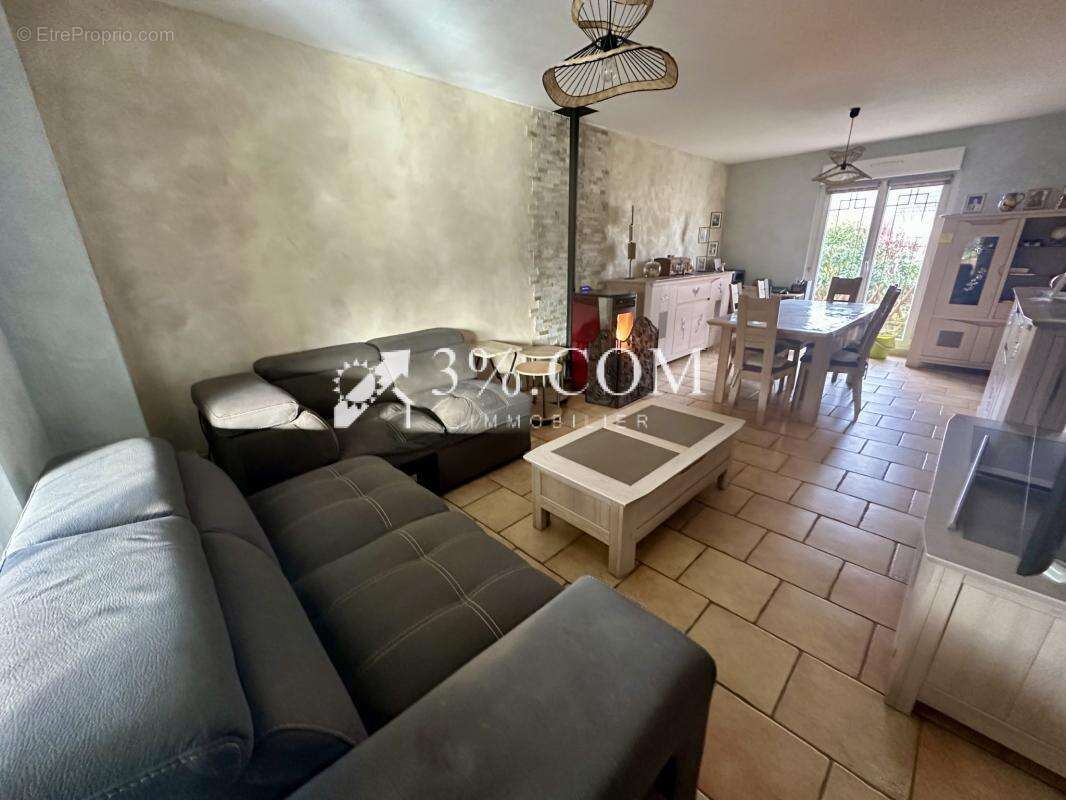 Maison à CHANTEHEUX