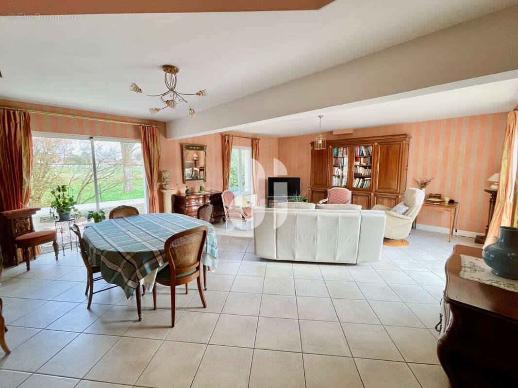 Maison à GRADIGNAN