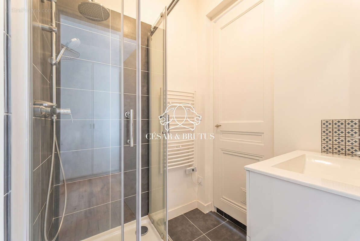 Appartement à LYON-9E