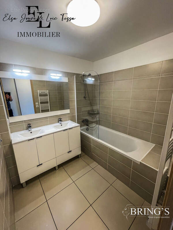 Appartement à LA CLUSE