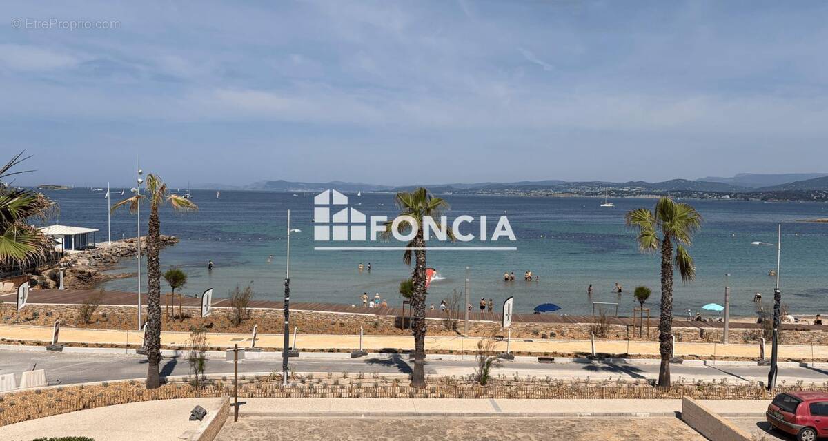 Appartement à SIX-FOURS-LES-PLAGES
