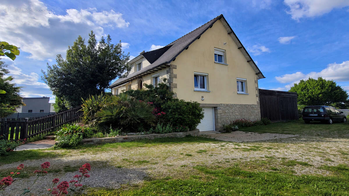 Maison à LA BOUEXIERE