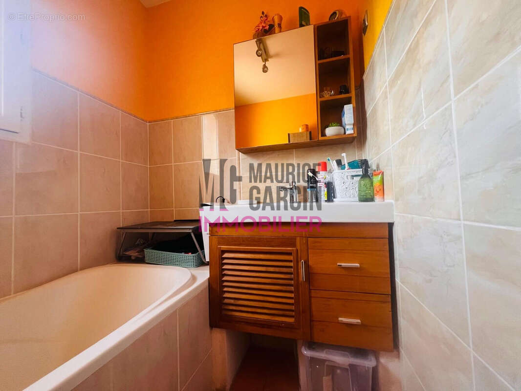 Appartement à LES ANGLES