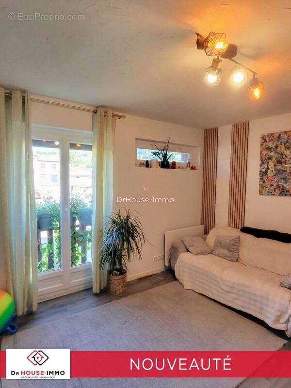 Appartement à VALS-PRES-LE-PUY