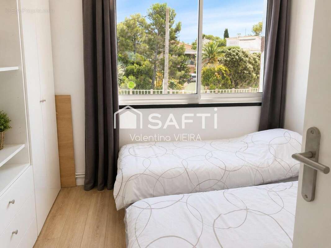 Appartement 70 m² à Saint-Raphael  - photo 7
