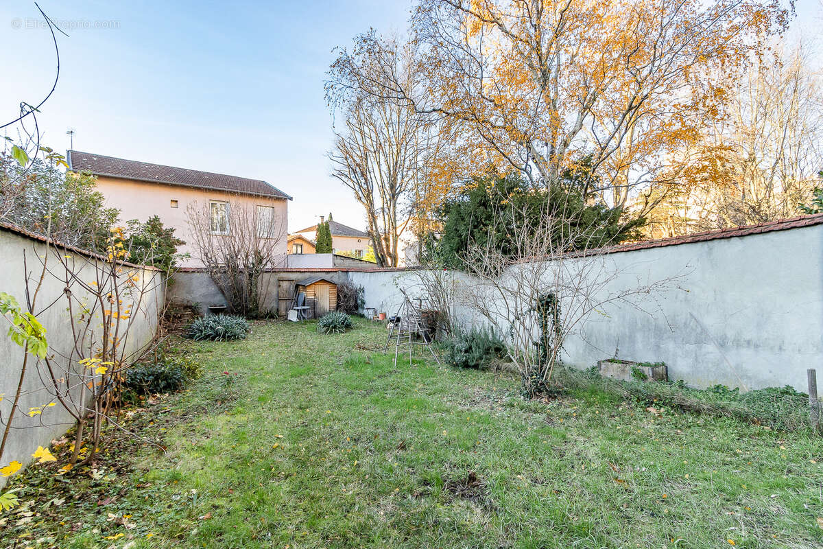 Appartement à VILLEURBANNE