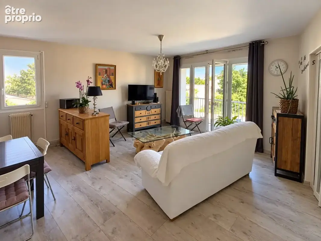 Appartement à COGNAC