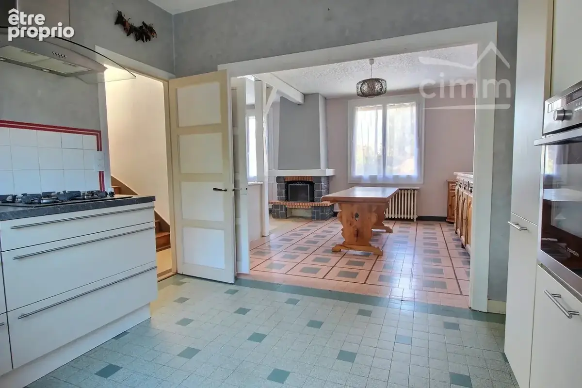 Maison 5 pièces dont 3 chambres, 87m² sur terrain de 994m². - photo 6