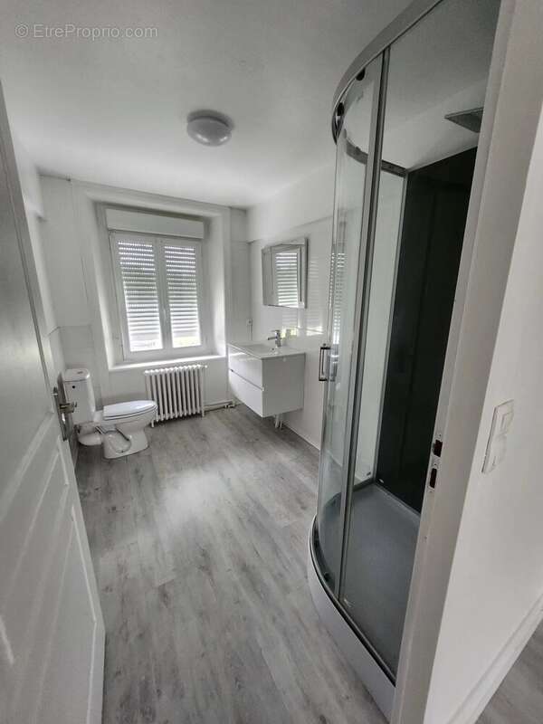 Maison à SAINT-JUNIEN