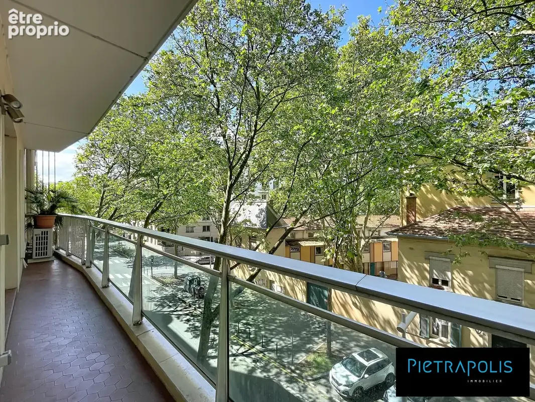 Appartement 107 m² à Lyon-3e  - photo 2