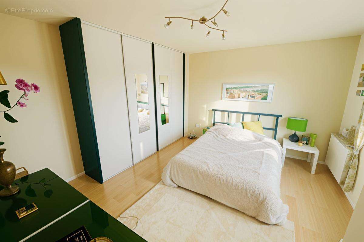 Maison à CHAMPS-SUR-MARNE