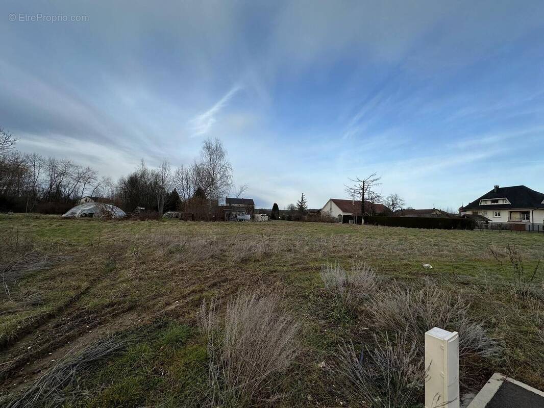 Terrain à VESOUL