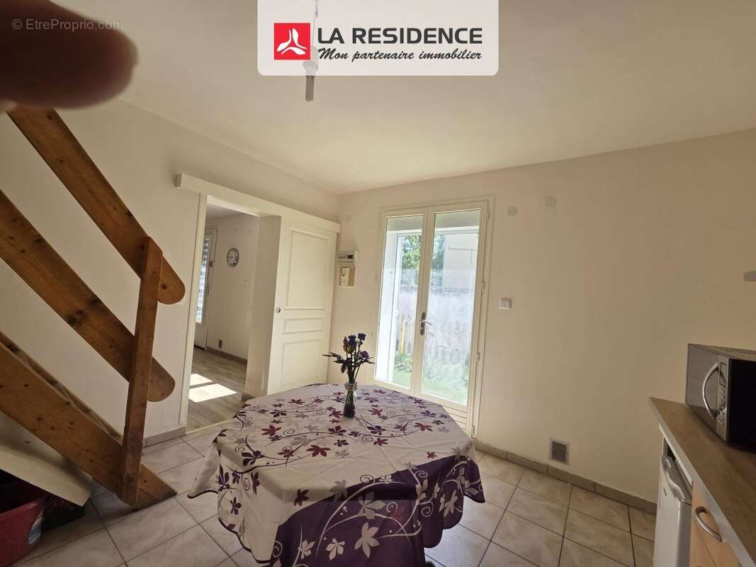 Appartement à HOUILLES