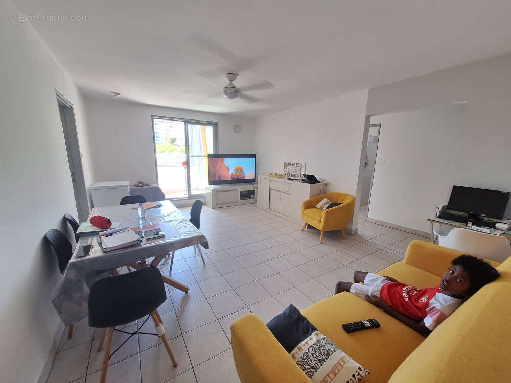 Appartement à SAINTE-MARIE