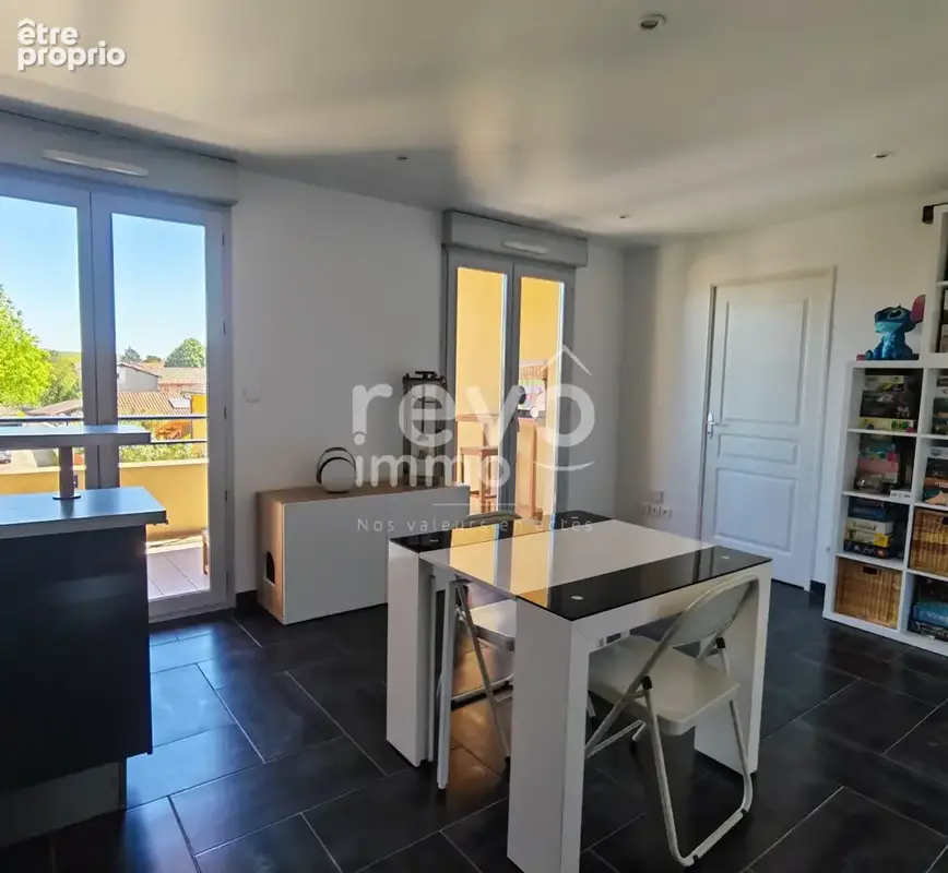 Appartement à SATHONAY-VILLAGE