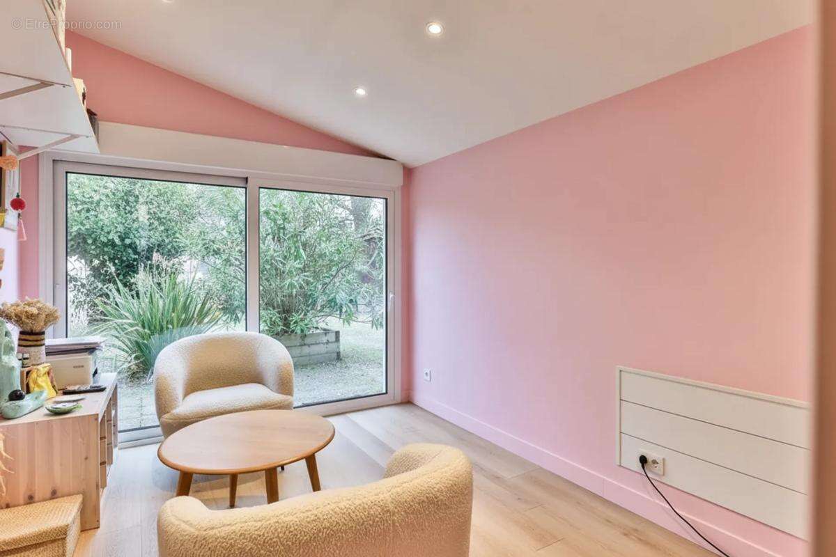 Maison 91 m² à La Teste-De-Buch  - photo 17