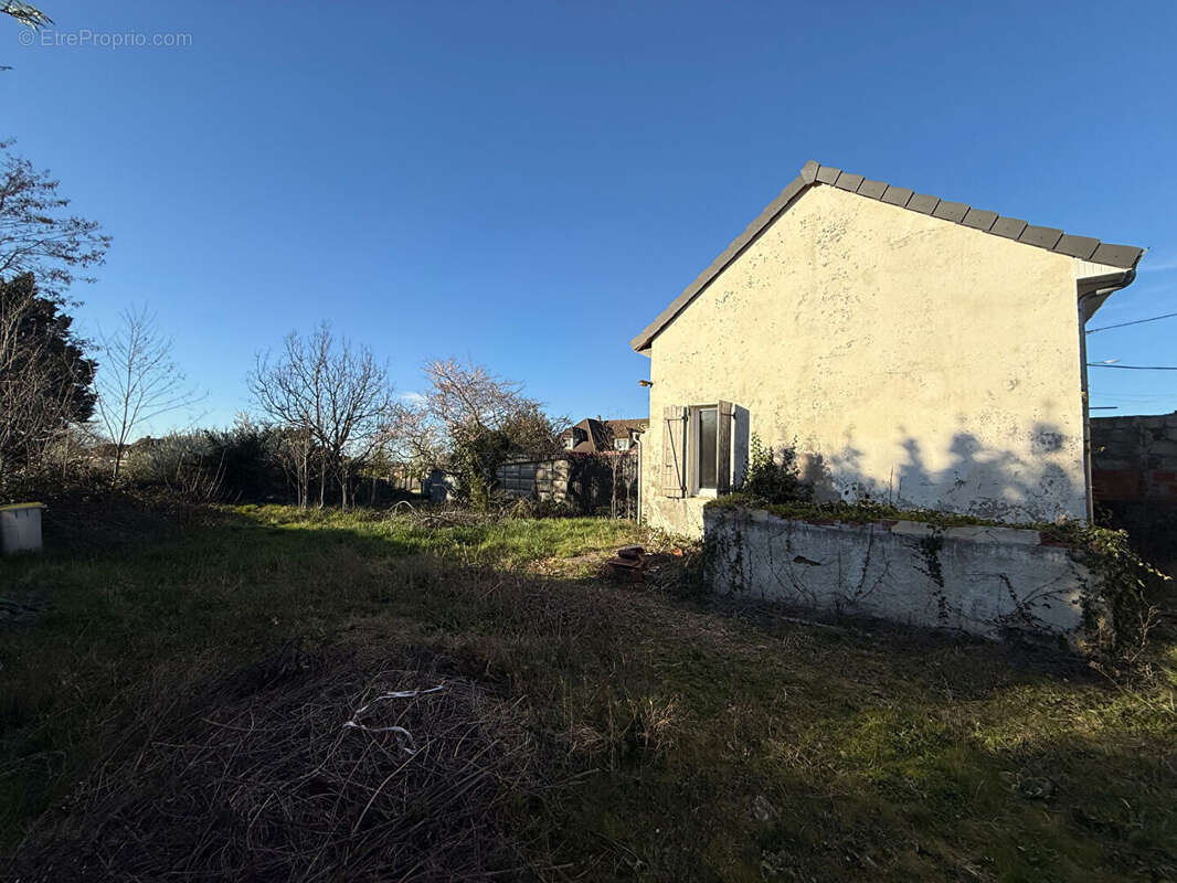 Maison à COMMENTRY