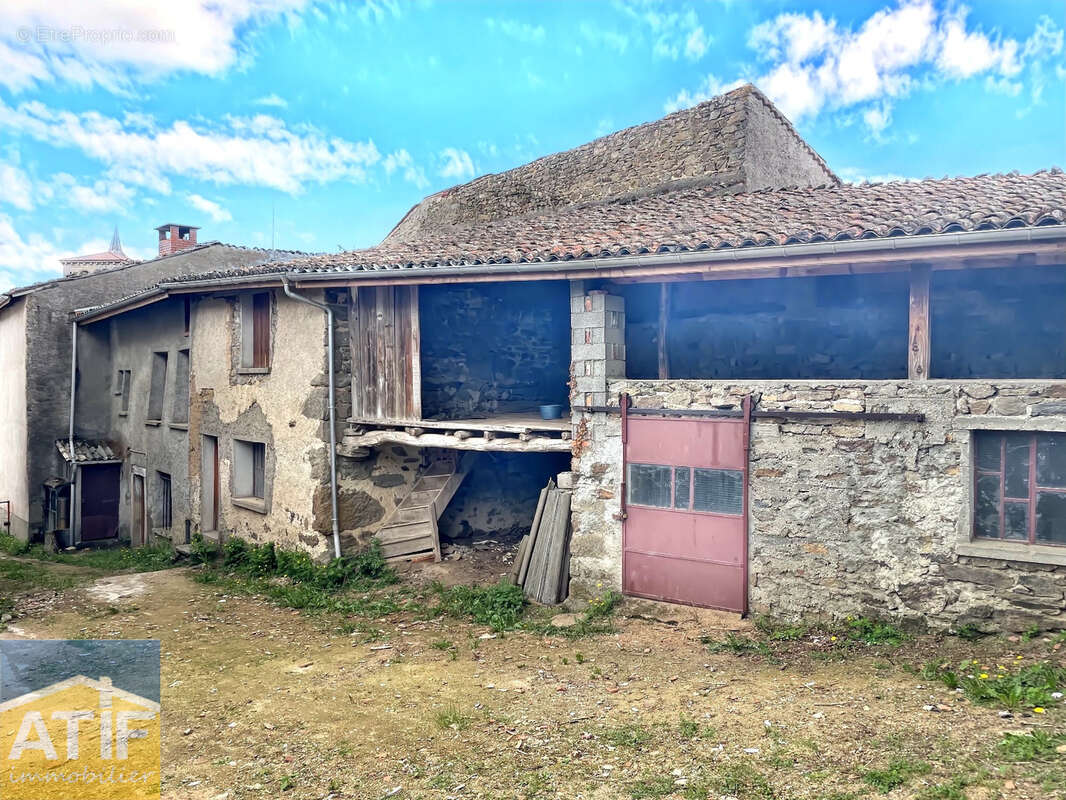 Maison à SAINT-JUST-EN-BAS