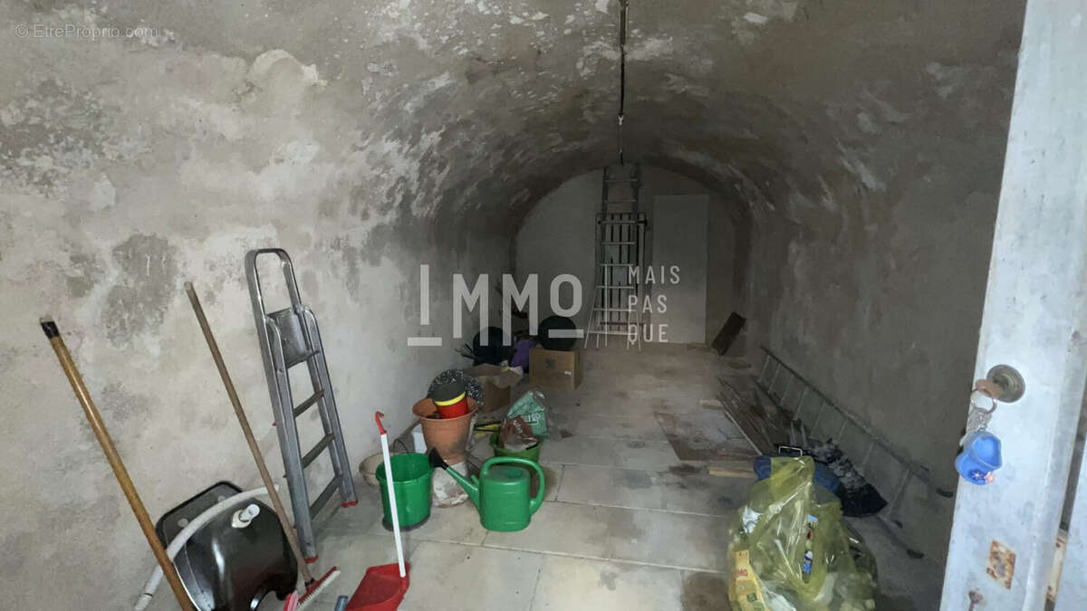 Autre à SAINT-CALAIS