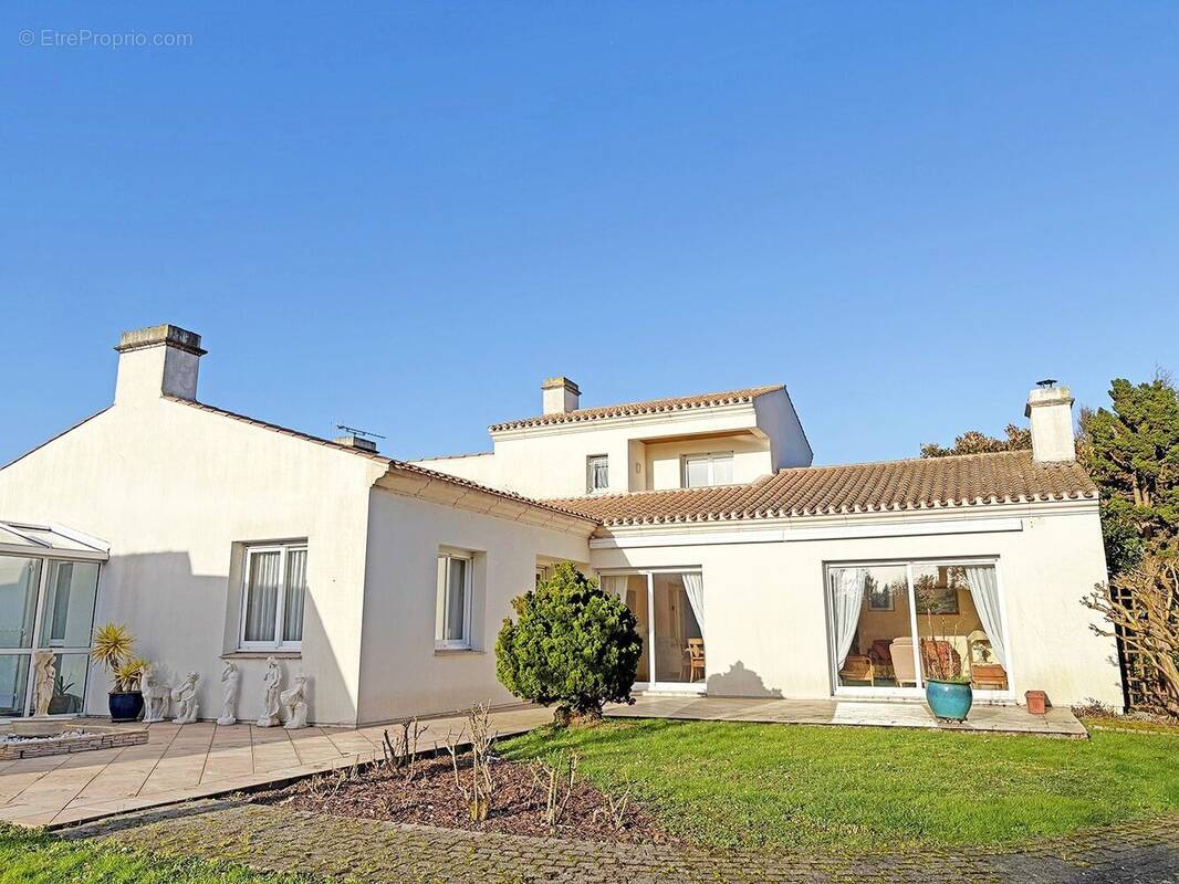 Maison à BEAUVOIR-SUR-MER