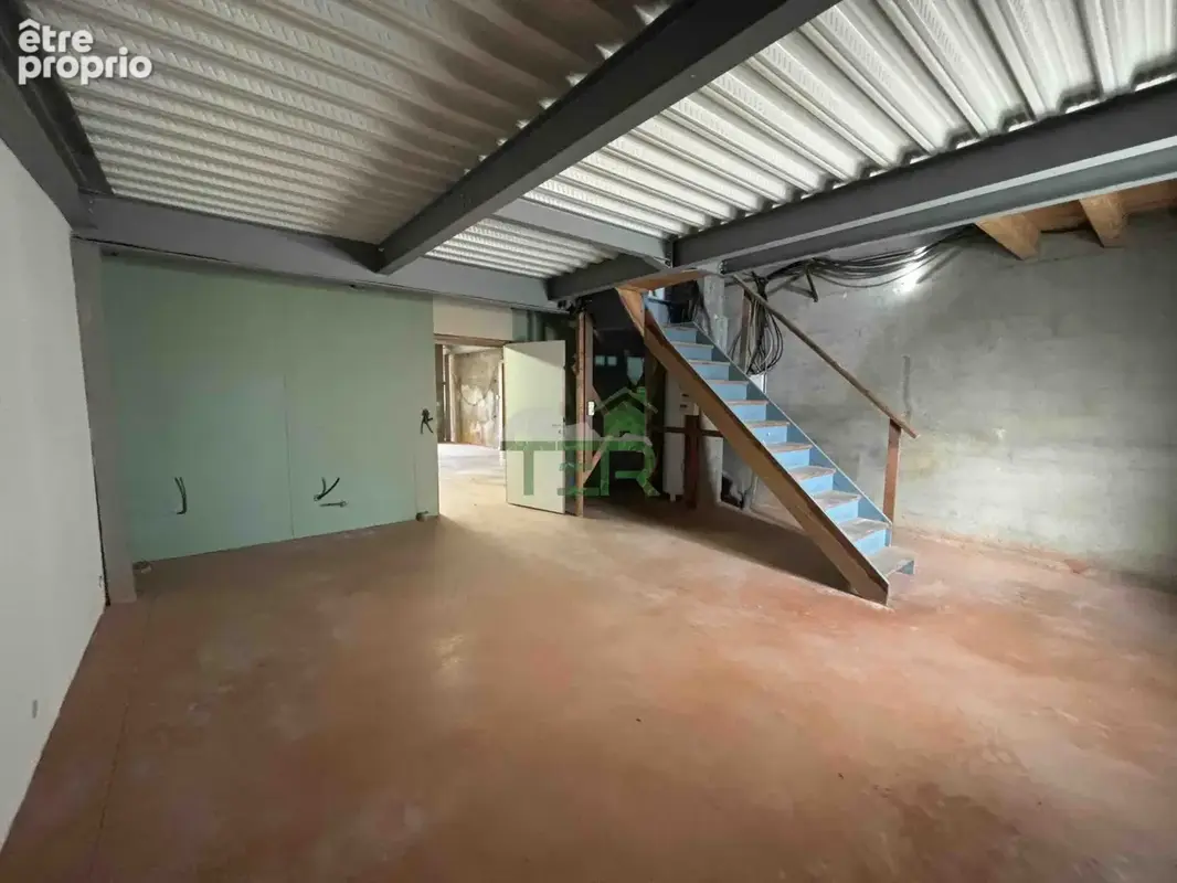 Appartement 832 m² à Beziers  - photo 8