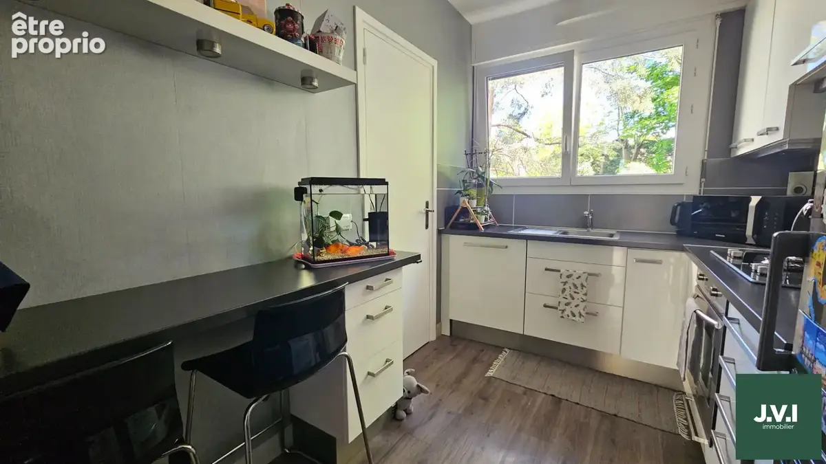 A vendre - Appartement Montmorency - 3 pièces - 69 m2 - photo 6