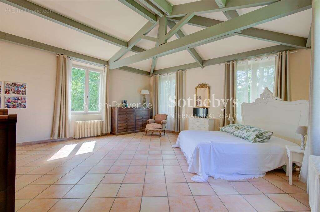 Maison à AIX-EN-PROVENCE