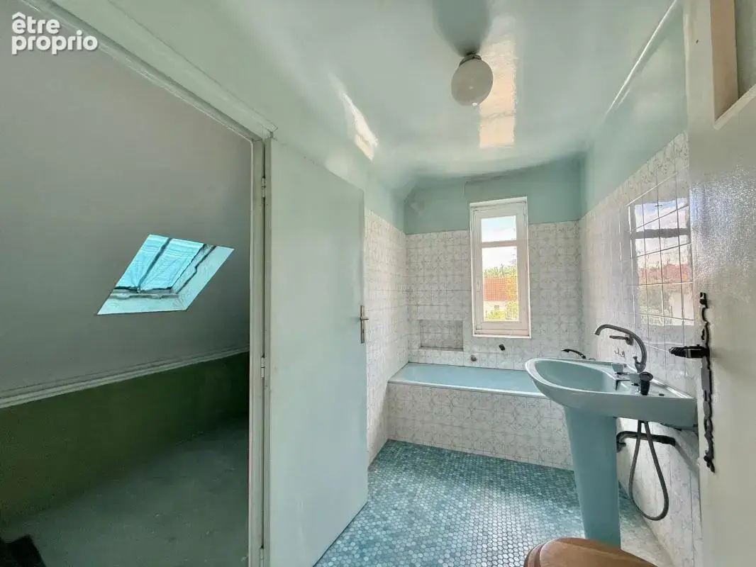 Fontaine-les-Dijon, limite DIJON – Maison individuelle 135 m² avec sous-sol, dépendance et fort potentiel - photo 18