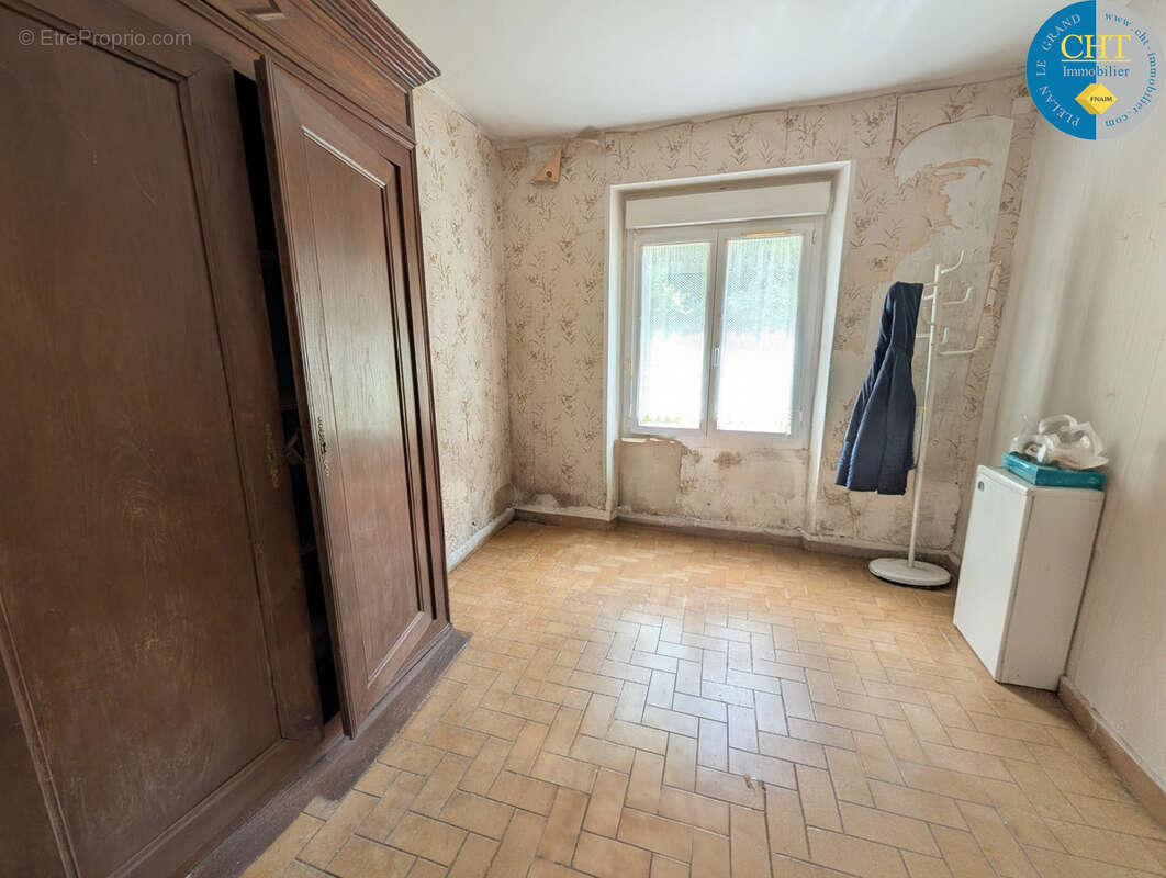 Maison de plain-pied sur grand terrain constructible   saint-malo-de-beignon (56380) avec cht immobilier - photo 8