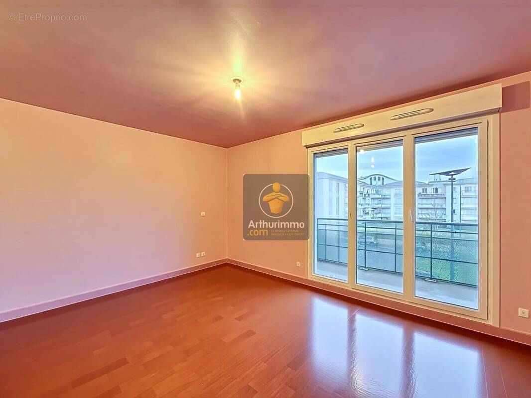 Appartement à VILLENEUVE-SAINT-GEORGES