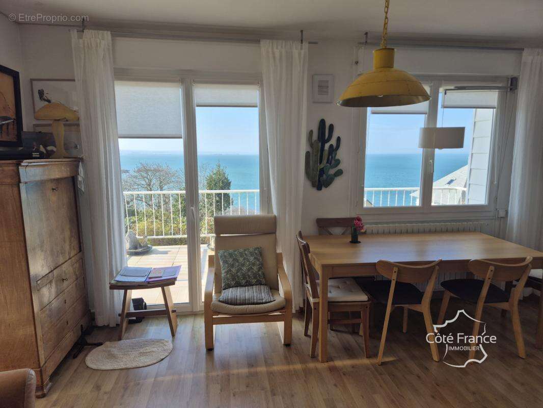 Maison à FERMANVILLE