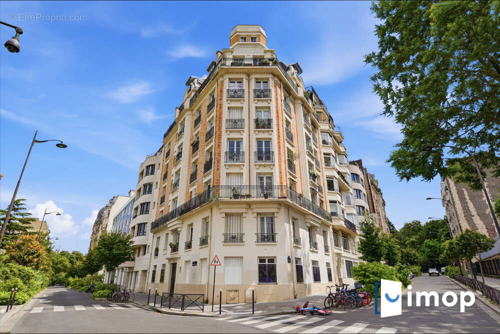 Appartement à PARIS-19E
