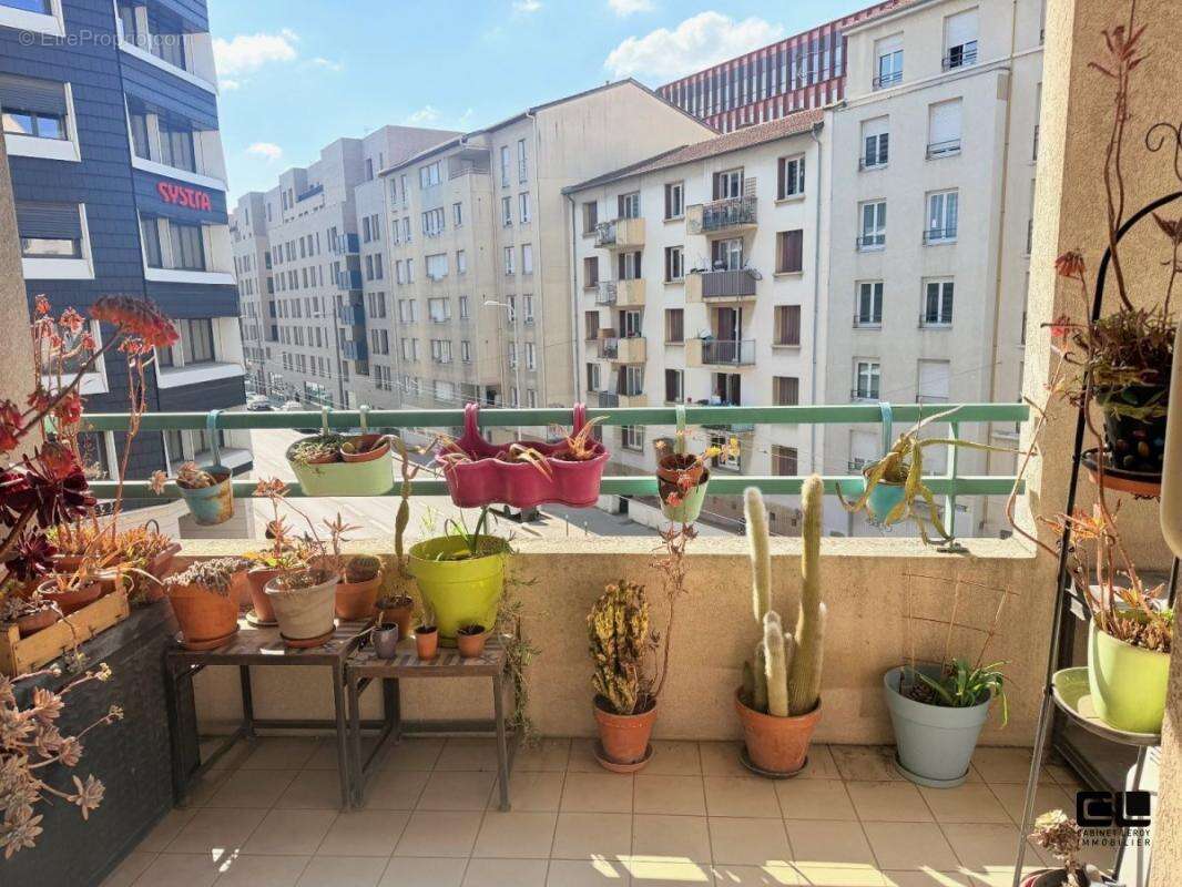 Appartement à LYON-3E