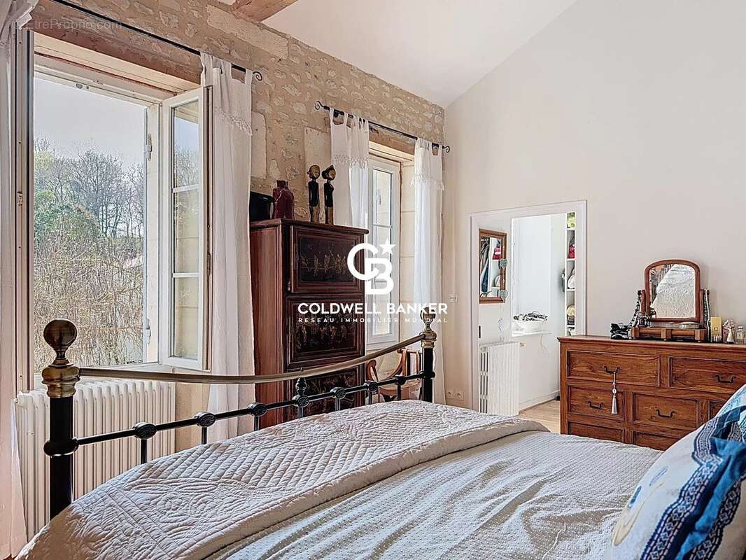 Maison à DOMPIERRE-SUR-CHARENTE