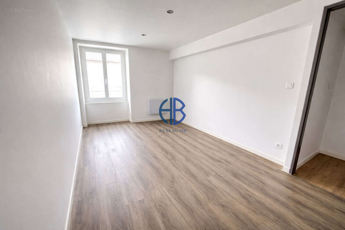 Appartement à LES ABRETS