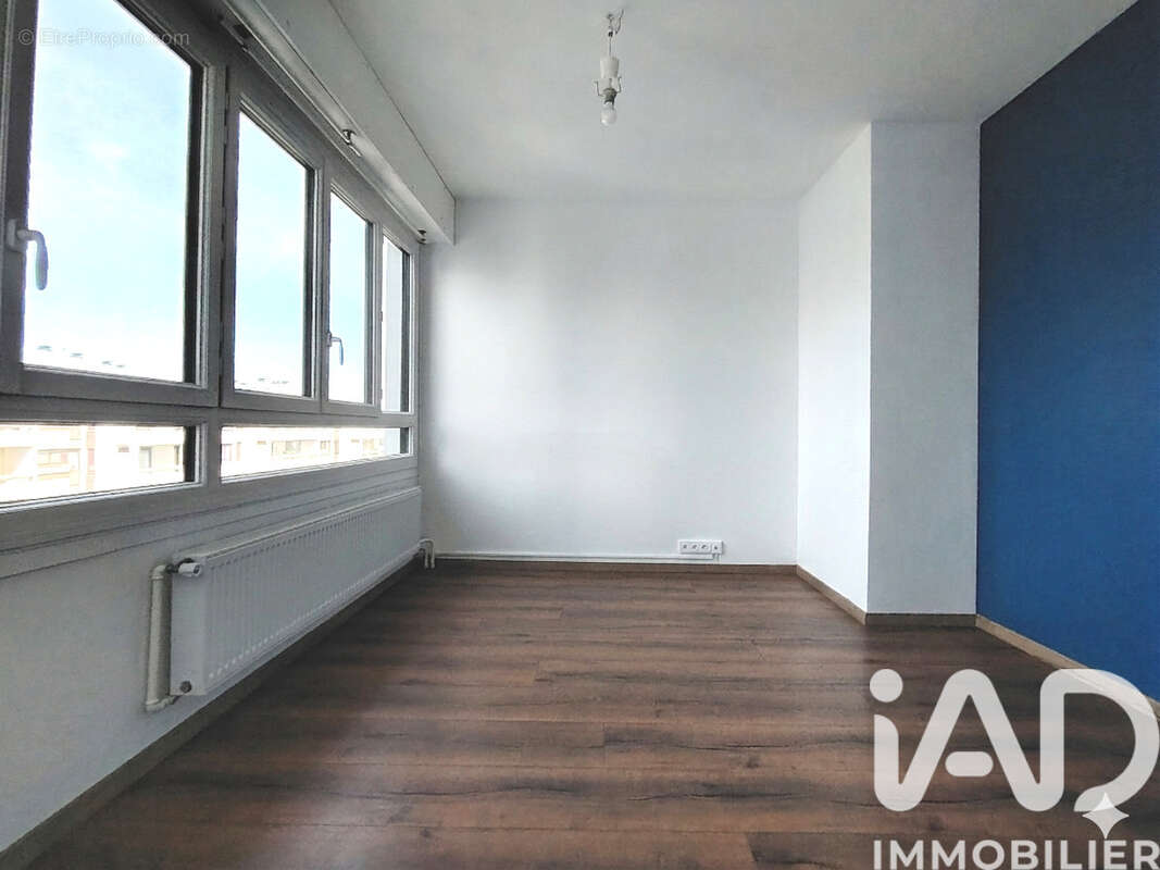 Photo 7 - Appartement à LES ULIS
