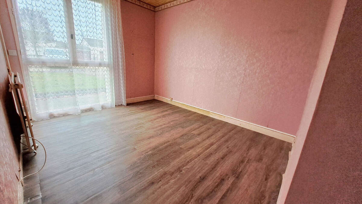 Maison à BRUYERES-SUR-OISE