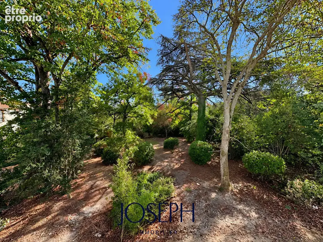 Tournefeuille / lardenne, contemporaine de 215 m² avec jardin, piscine et garage. - photo 3