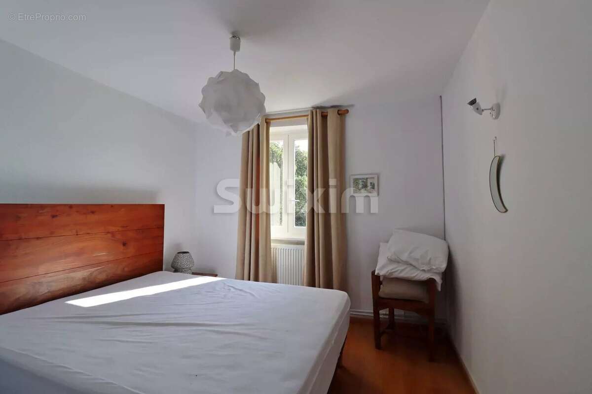 Maison à MONTELIMAR