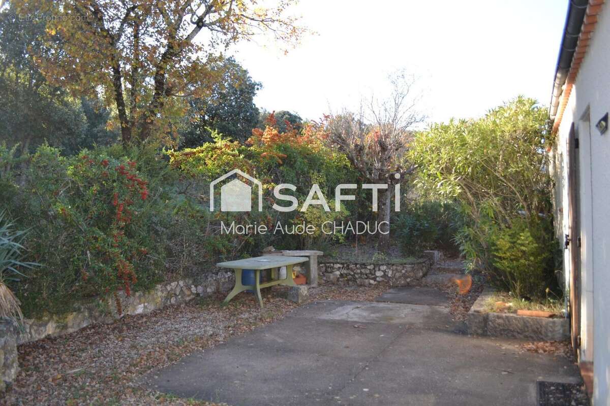Photo 3 - Maison à SALAVAS
